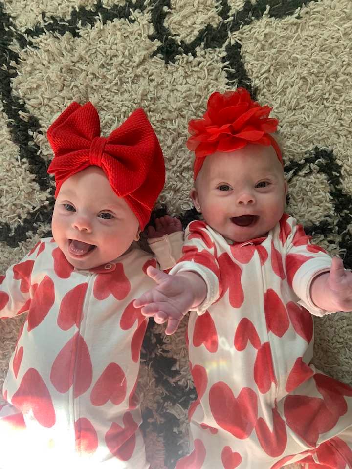 Mom of rare twins with Down syndrome shuts down critics with photo showing how beautiful they are