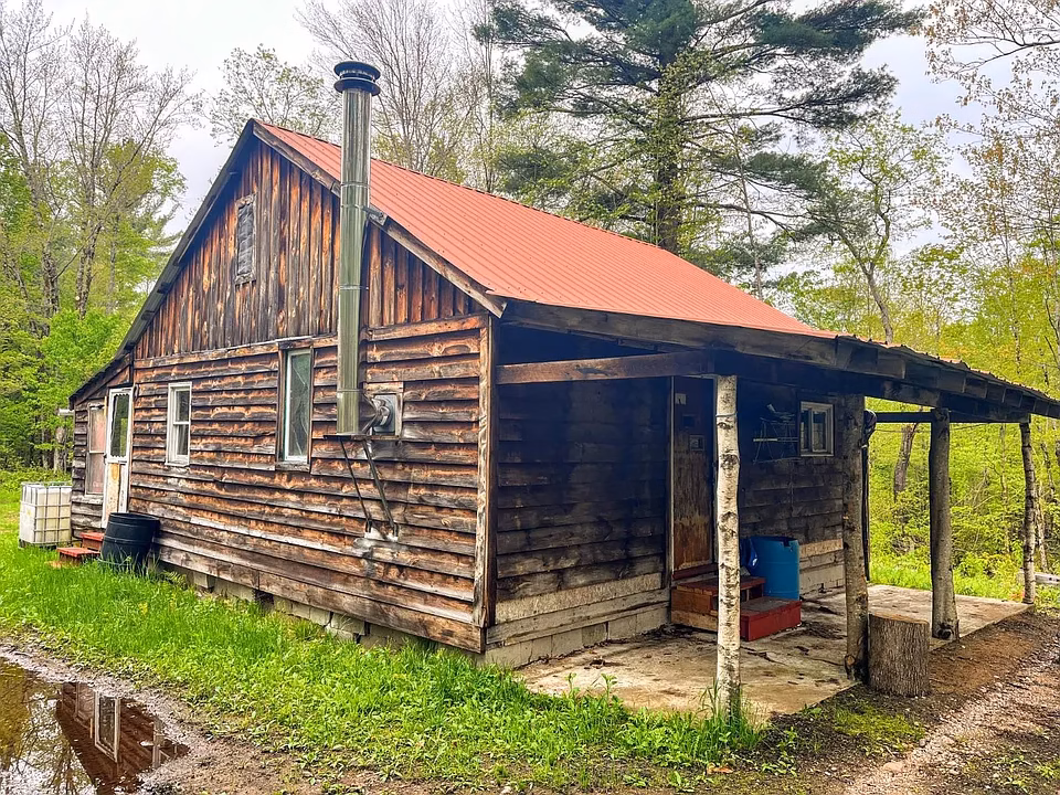 133-Acre Adirondack Wilderness Retreat